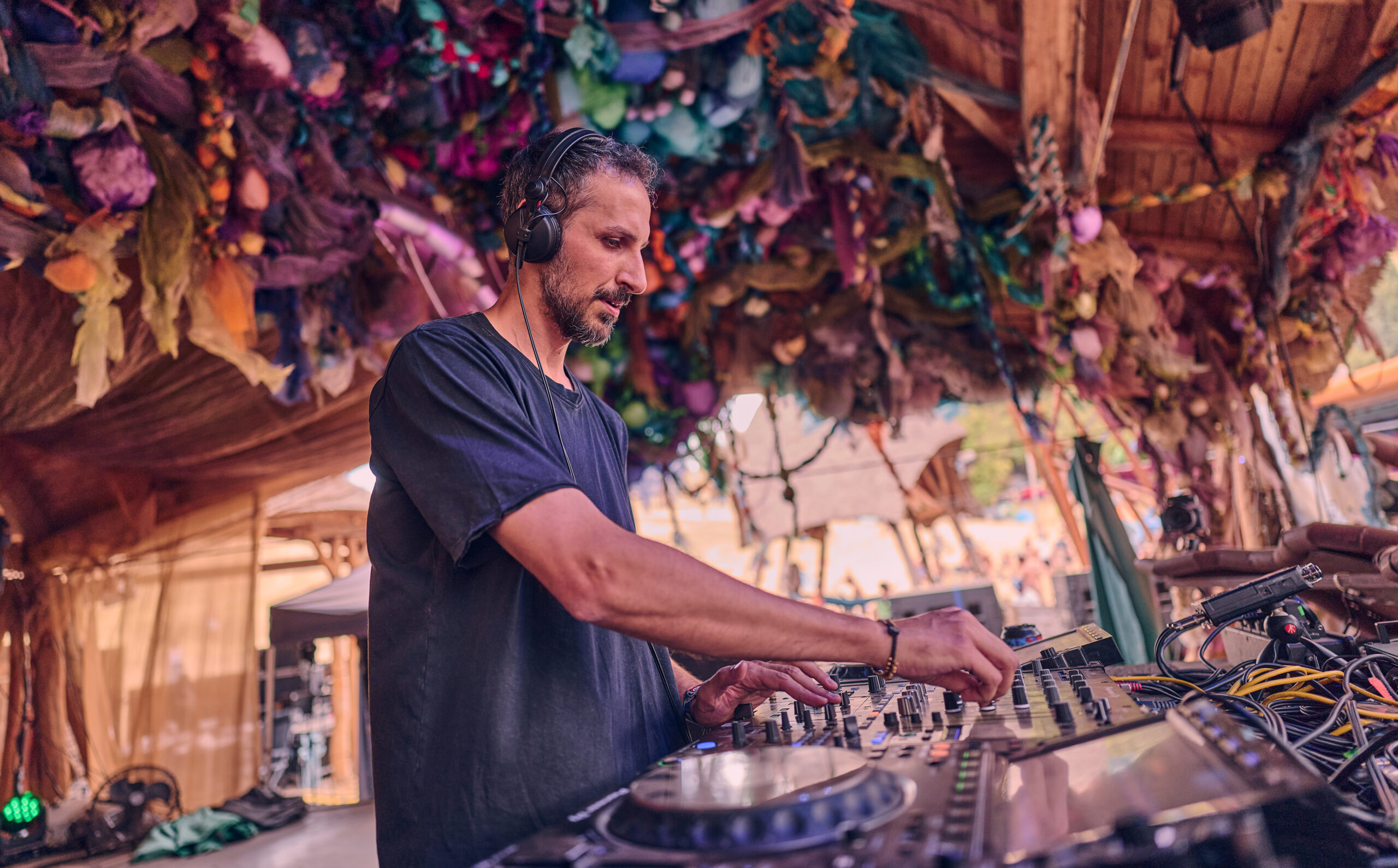 https://amirweiss.comFor Hi-Res and Print Purchases - Instagram: @awtransform & @awfireflow 2025 © Amir Weiss#Festivals - #Artists - #dj - #Communities - #DigitalNomad - #flowarts -  #visionaryArtists