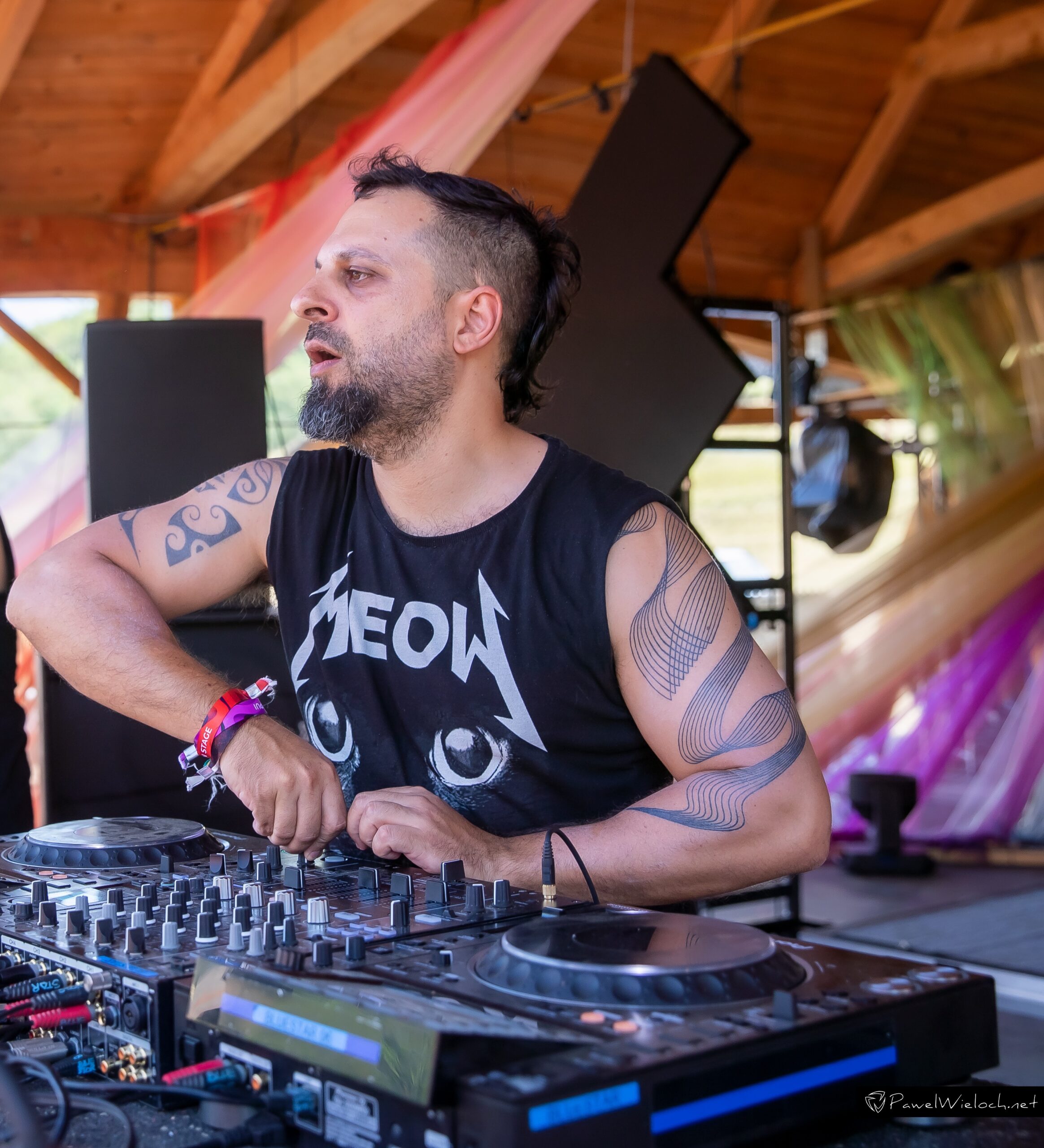 Hujaboy Ozora 32019